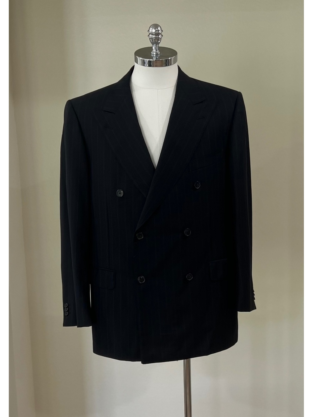 Ermenegildo Zegna Saks Swiss Double Breasted Suit 42